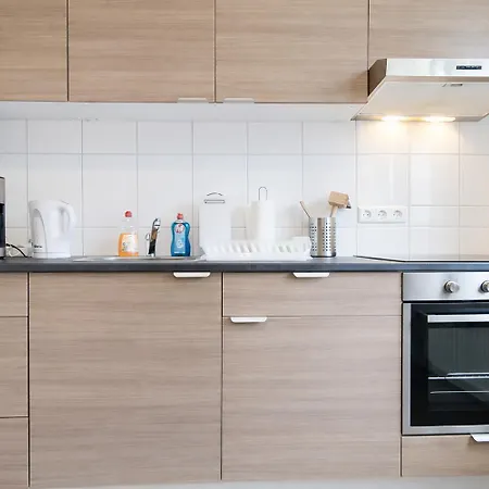 Helle 3-zimmer-wohnung Mit Balkon